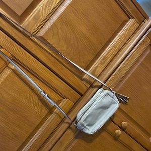 Kate Spade Crossbody Purse. Good condition.